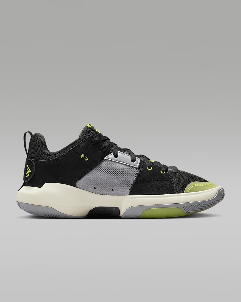 Jordan basketball shoes with strap top